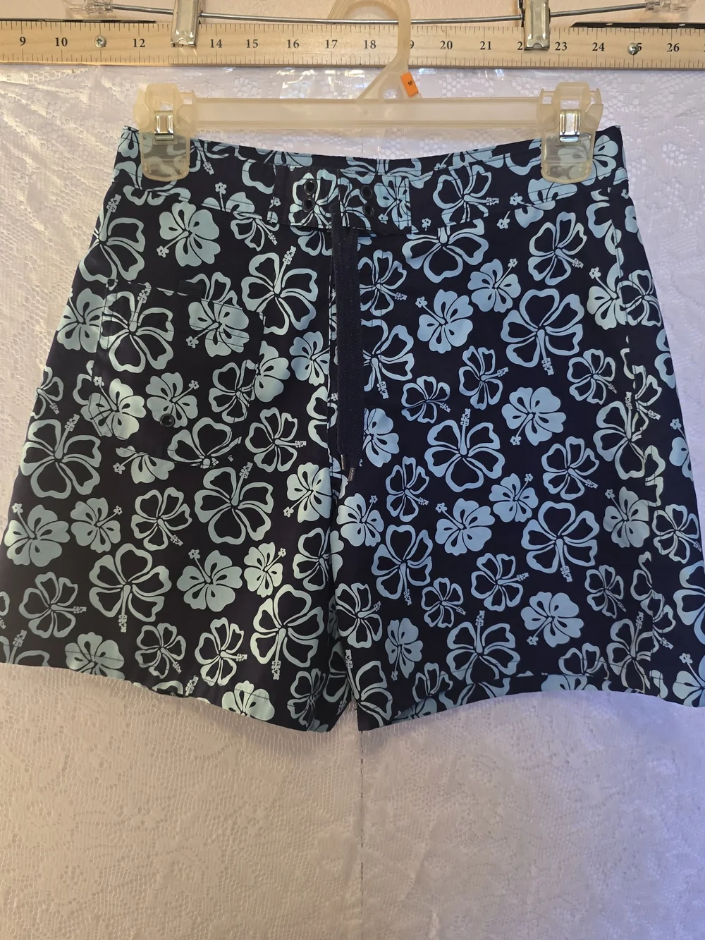 Gap Factory Store Hibiscus Floral Board Shorts Swim Trunks Navy Blue Size 14